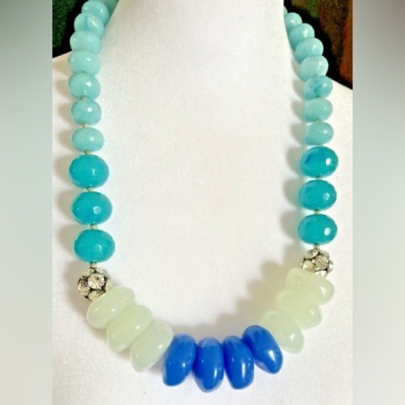 Vintage Graduated Bead Necklace Teal Green White Blue Acrylic Beads Rhinestones - Picture 14 of 16